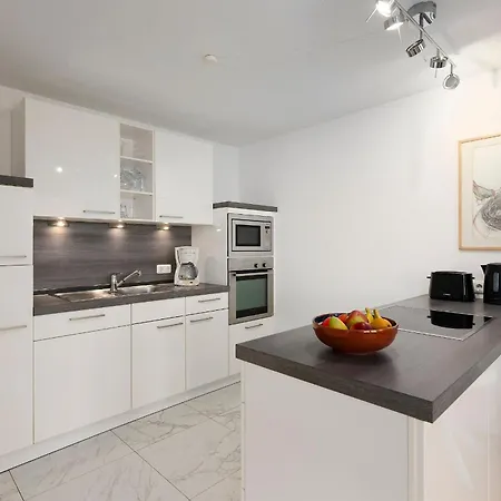 Promenade 18 Seaside Apartment Schonberger Strand